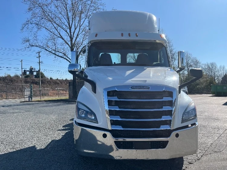2021 Freightliner in Concord, NC — photo 2