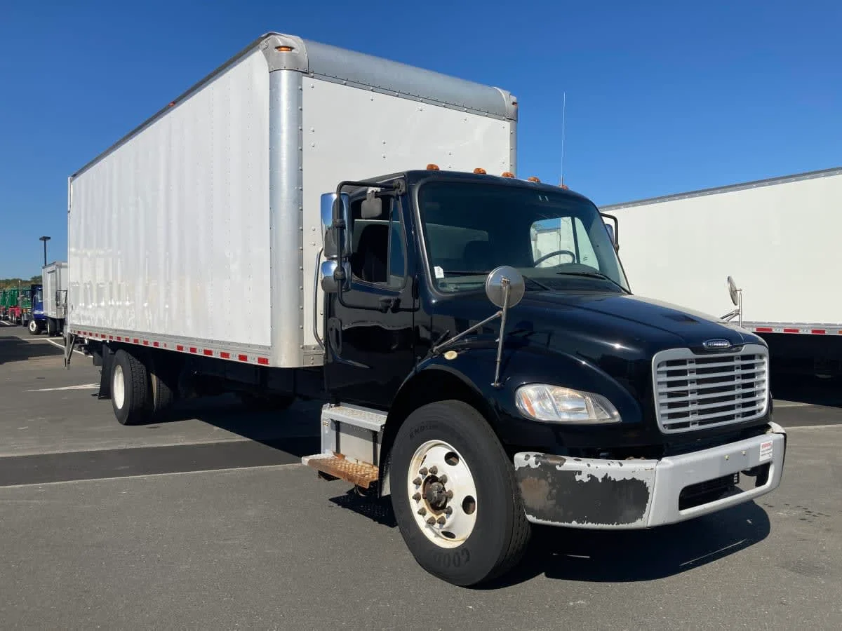 2019 Freightliner M2 106 in Springfield, MA — photo 3