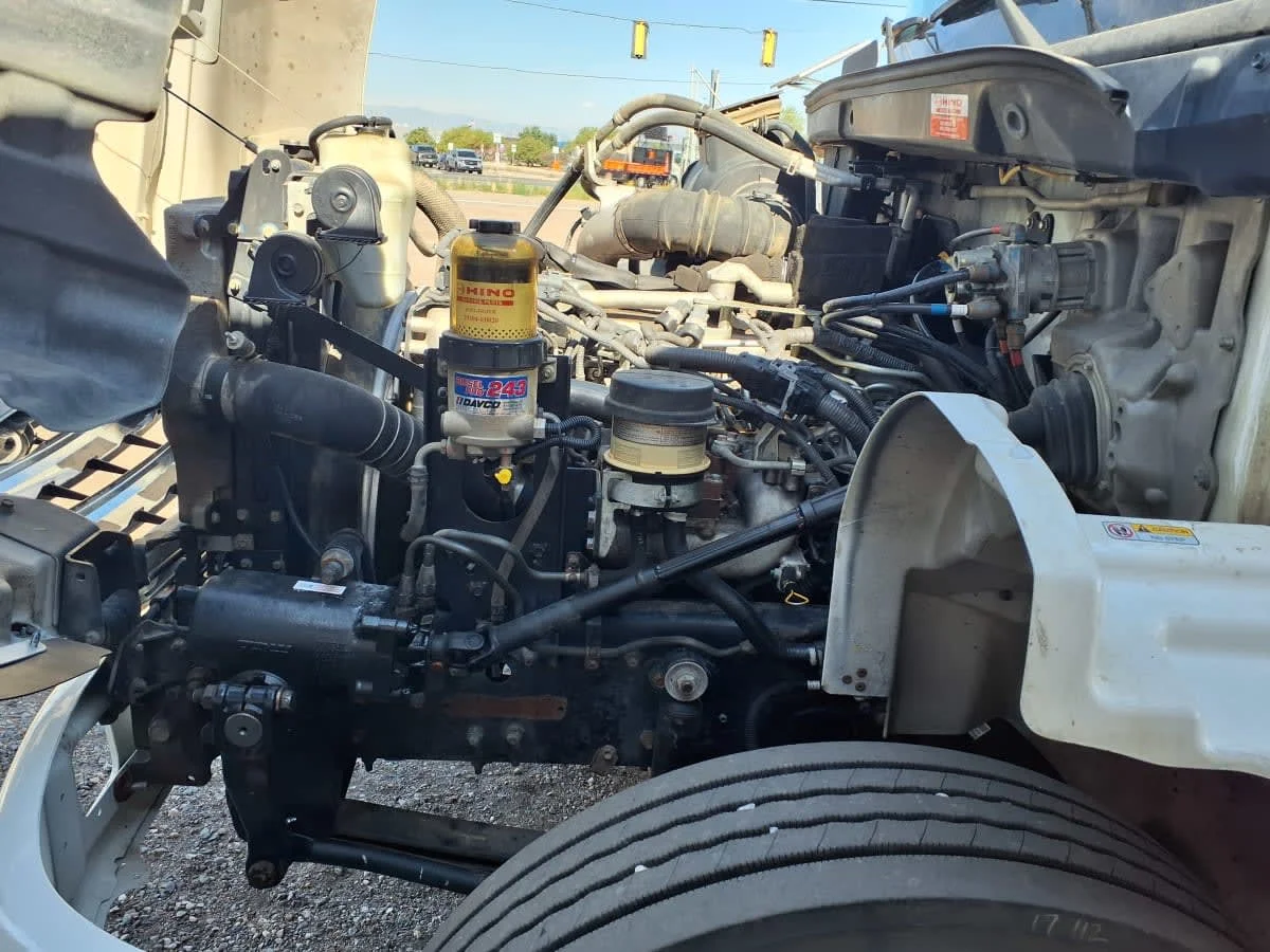 2017 Hino 268 in Commerce City, CO — photo 8