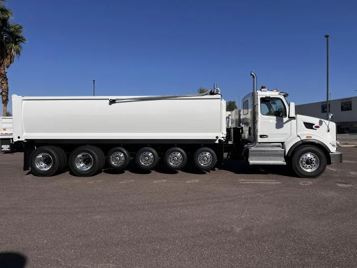 2026 Peterbilt 567 - image 6