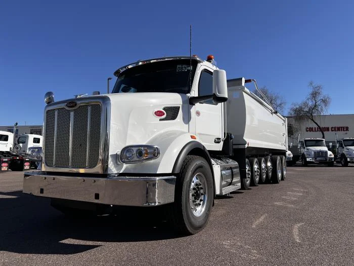 2026 Peterbilt 567 - image 2