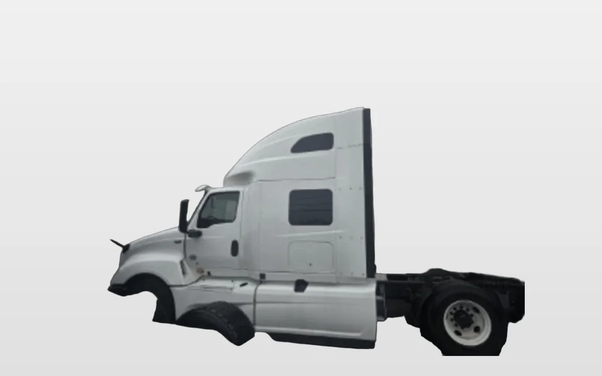 2020 International LT - image 1