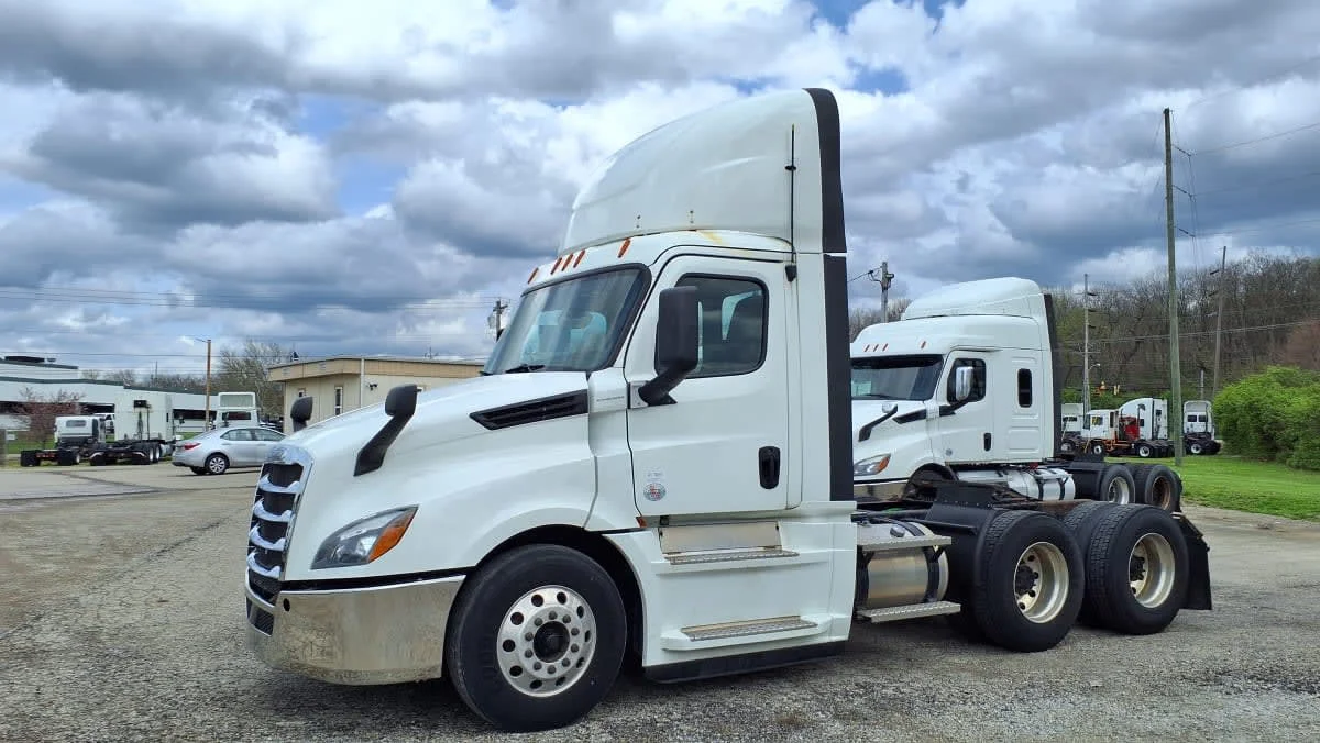 2020 Freightliner Cascadia in West Chester, OH