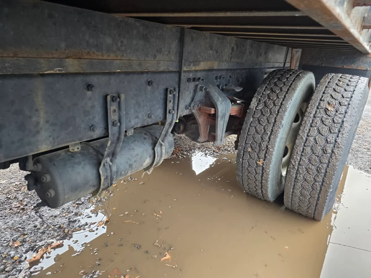 2016 Freightliner M2 106 - image 11