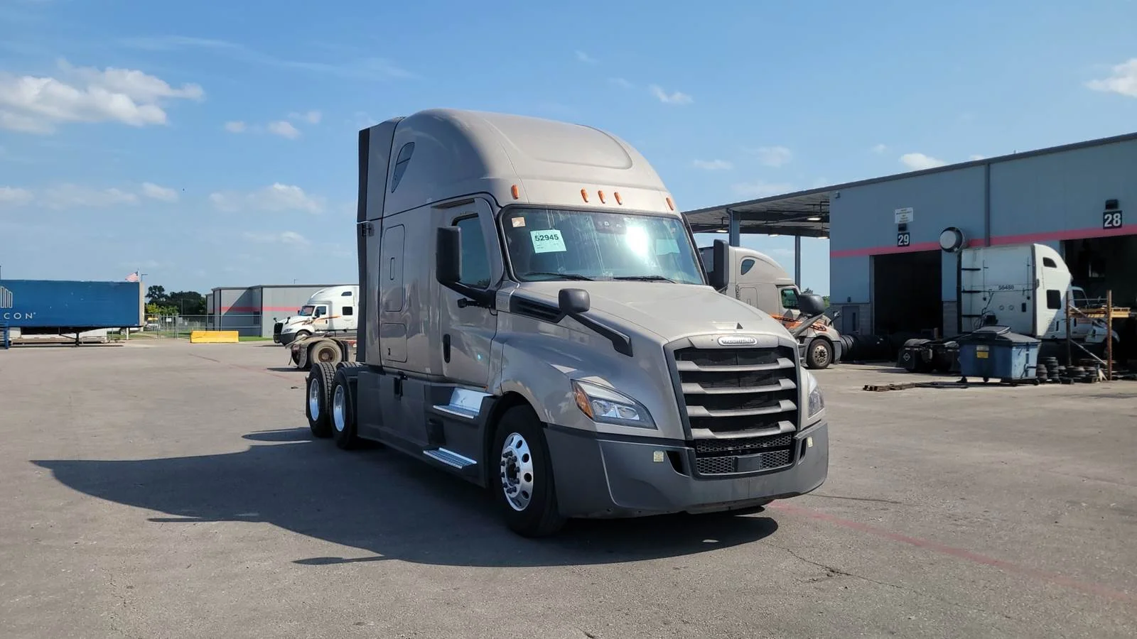 2022 Freightliner Cascadia in Wilmer, TX