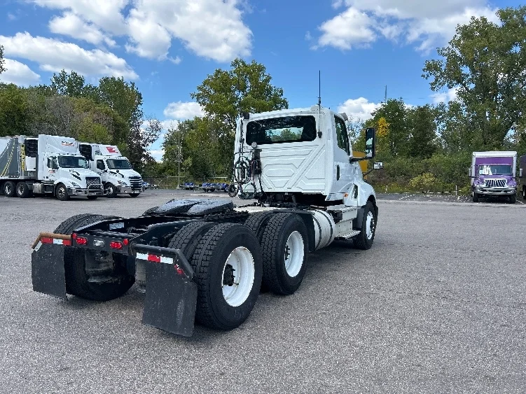 2020 International LT in Lansing, MI — photo 6