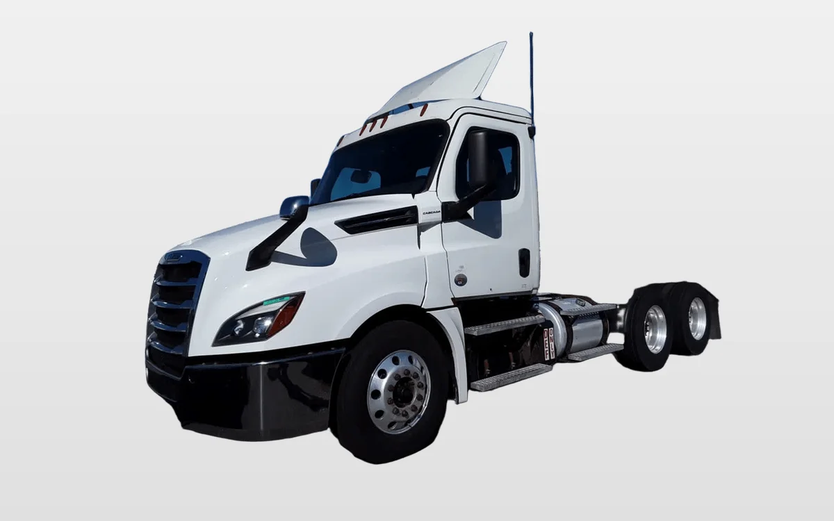 2019 Freightliner Cascadia - image 1