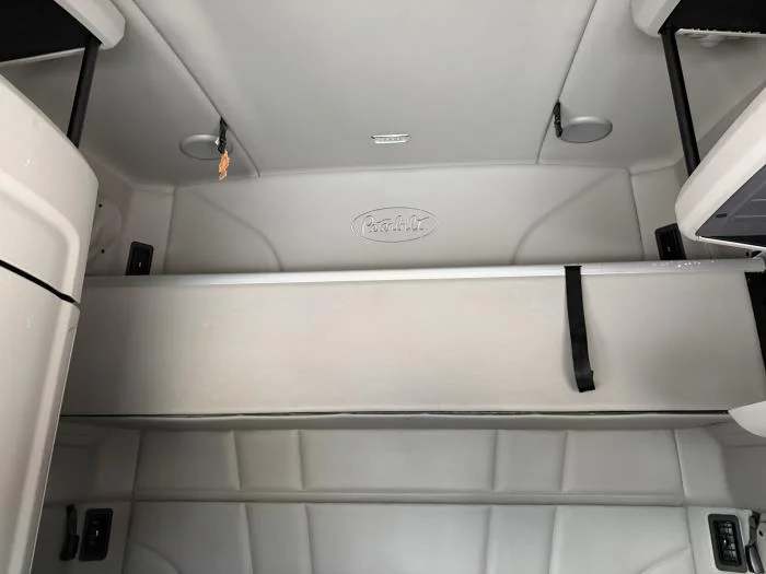 2021 Peterbilt 579 - image 30