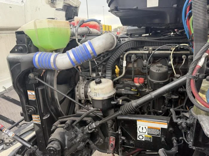 2021 Peterbilt 579 - image 18