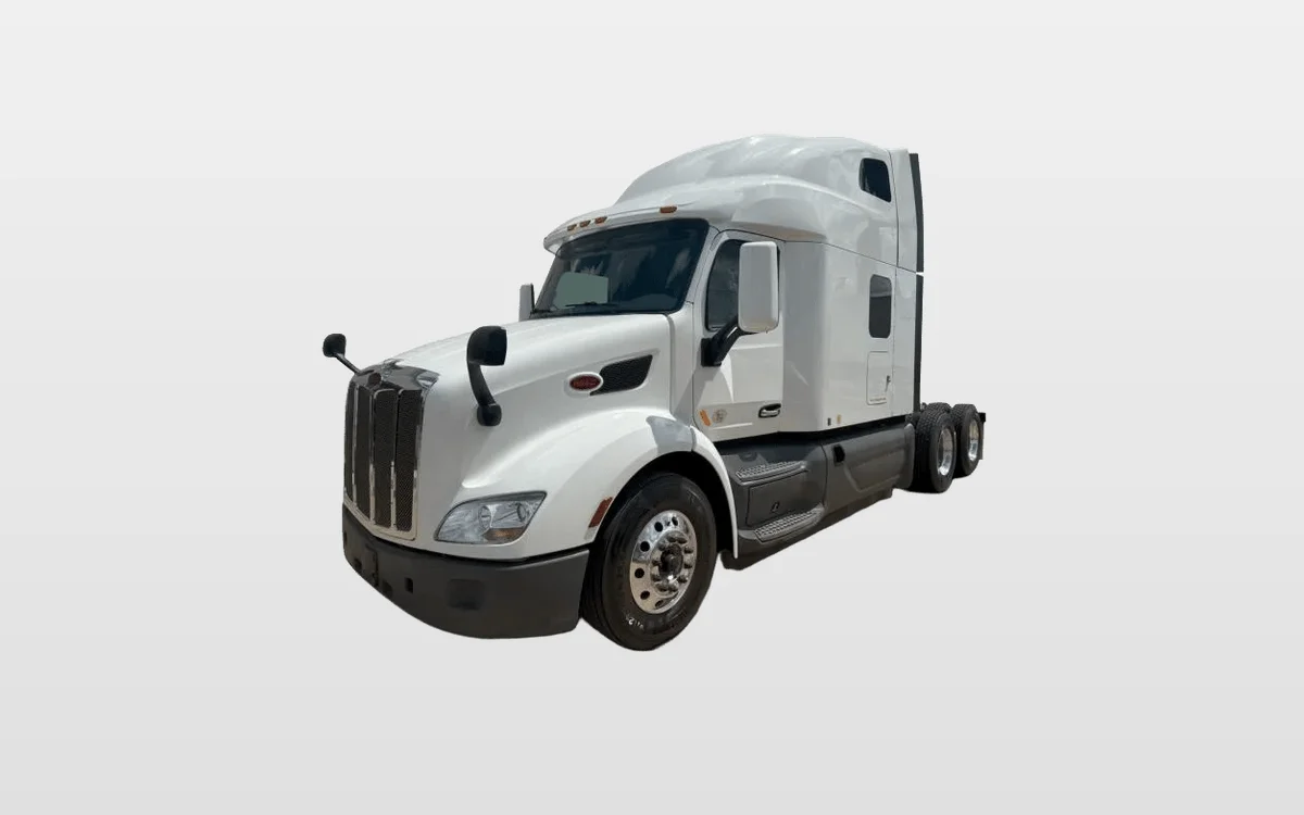 2021 Peterbilt 579 - image 1