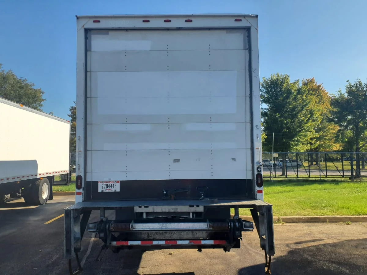 2019 International 4300 in Bolingbrook, IL — photo 5