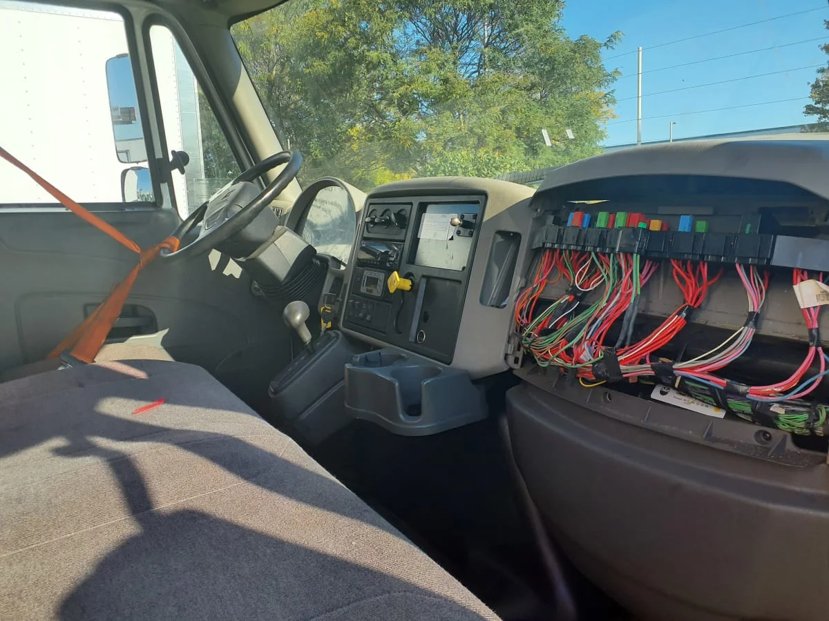 2019 International 4300 in Bolingbrook, IL — photo 7