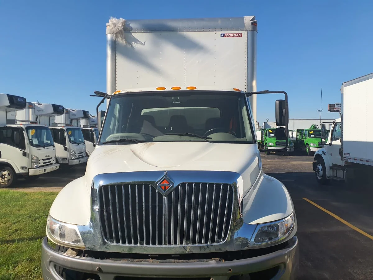 2019 International 4300 in Bolingbrook, IL — photo 2