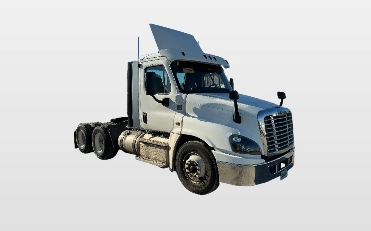 2019 Freightliner - image 1