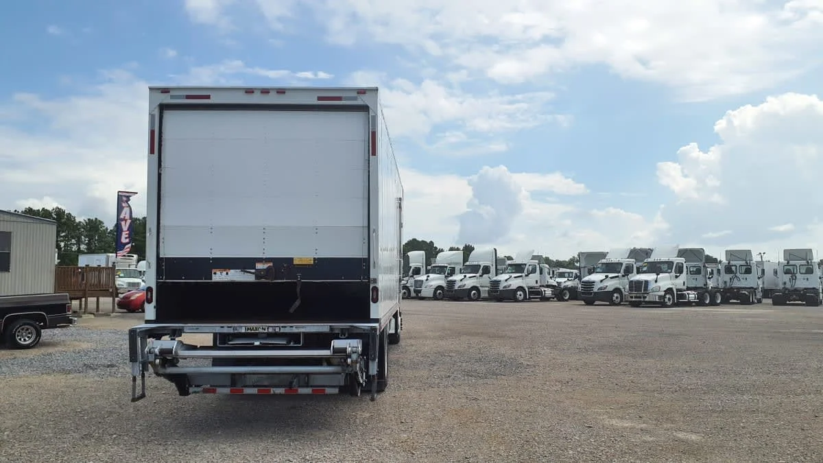 2021 Freightliner M2 106 in Birmingham, AL — photo 5