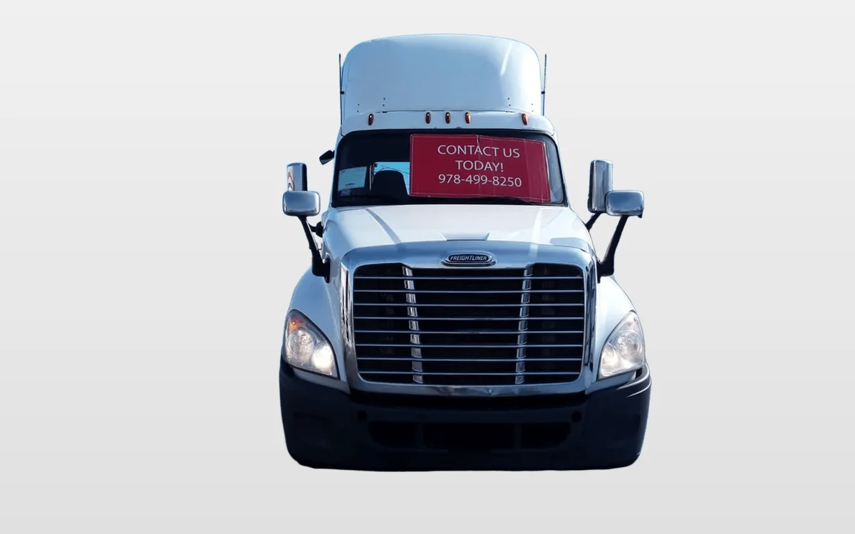 2018 Freightliner Cascadia - image 1