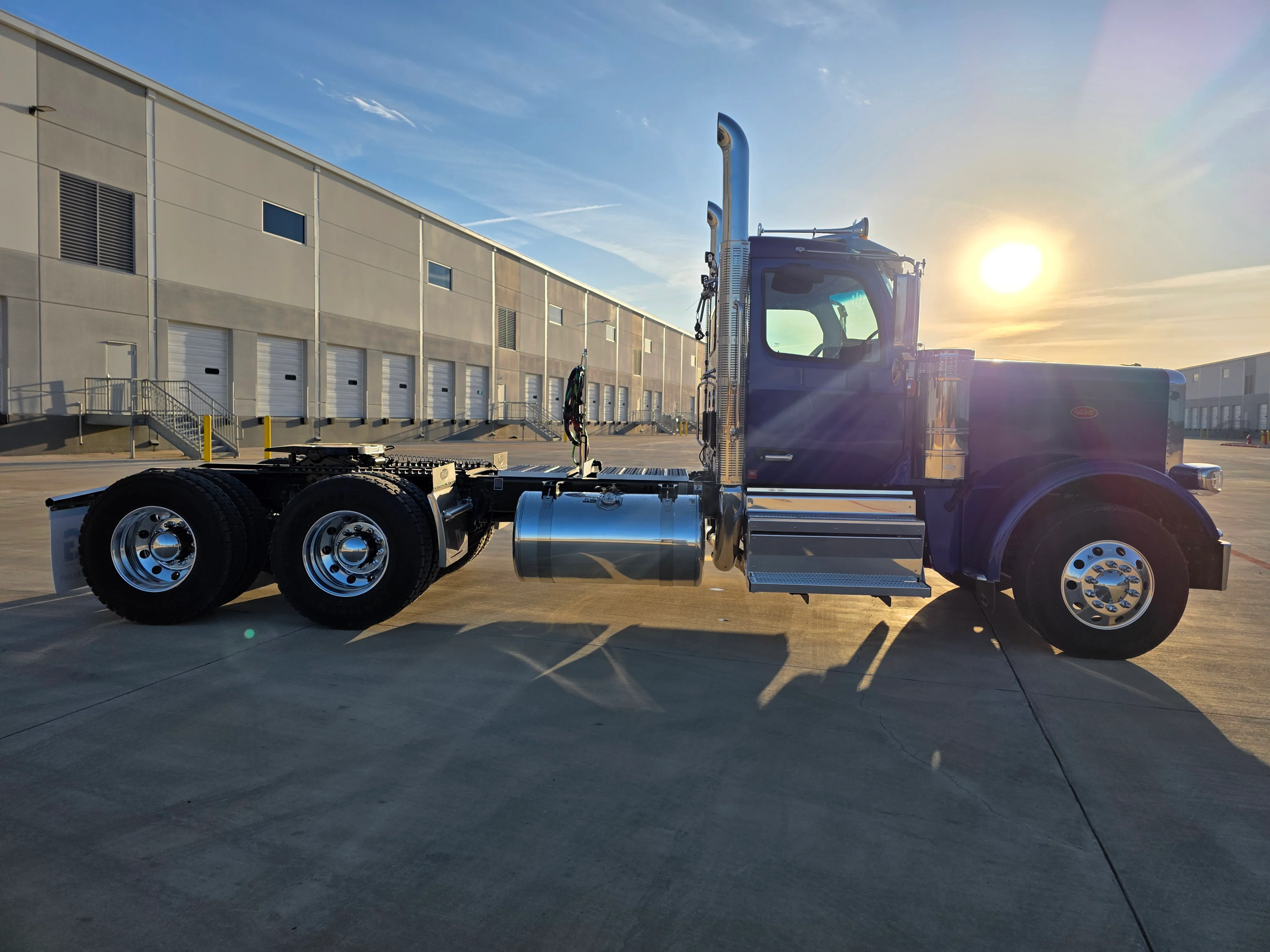 2027 Peterbilt 589 in Dayton, OH — photo 6