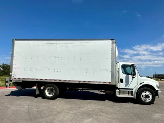 2024 Freightliner M2 106 in Springdale, AR — photo 18