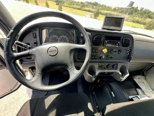 2024 Freightliner M2 106 in Springdale, AR — photo 16