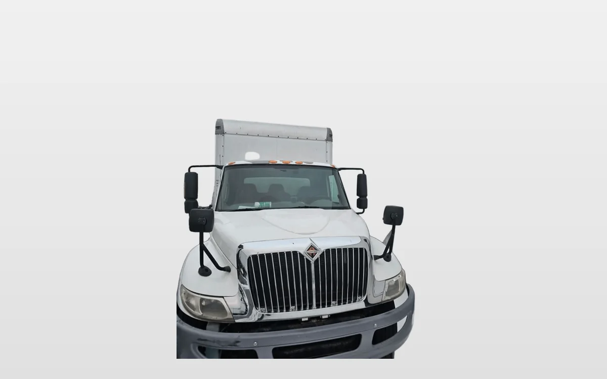 2015 International 4300 - image 1