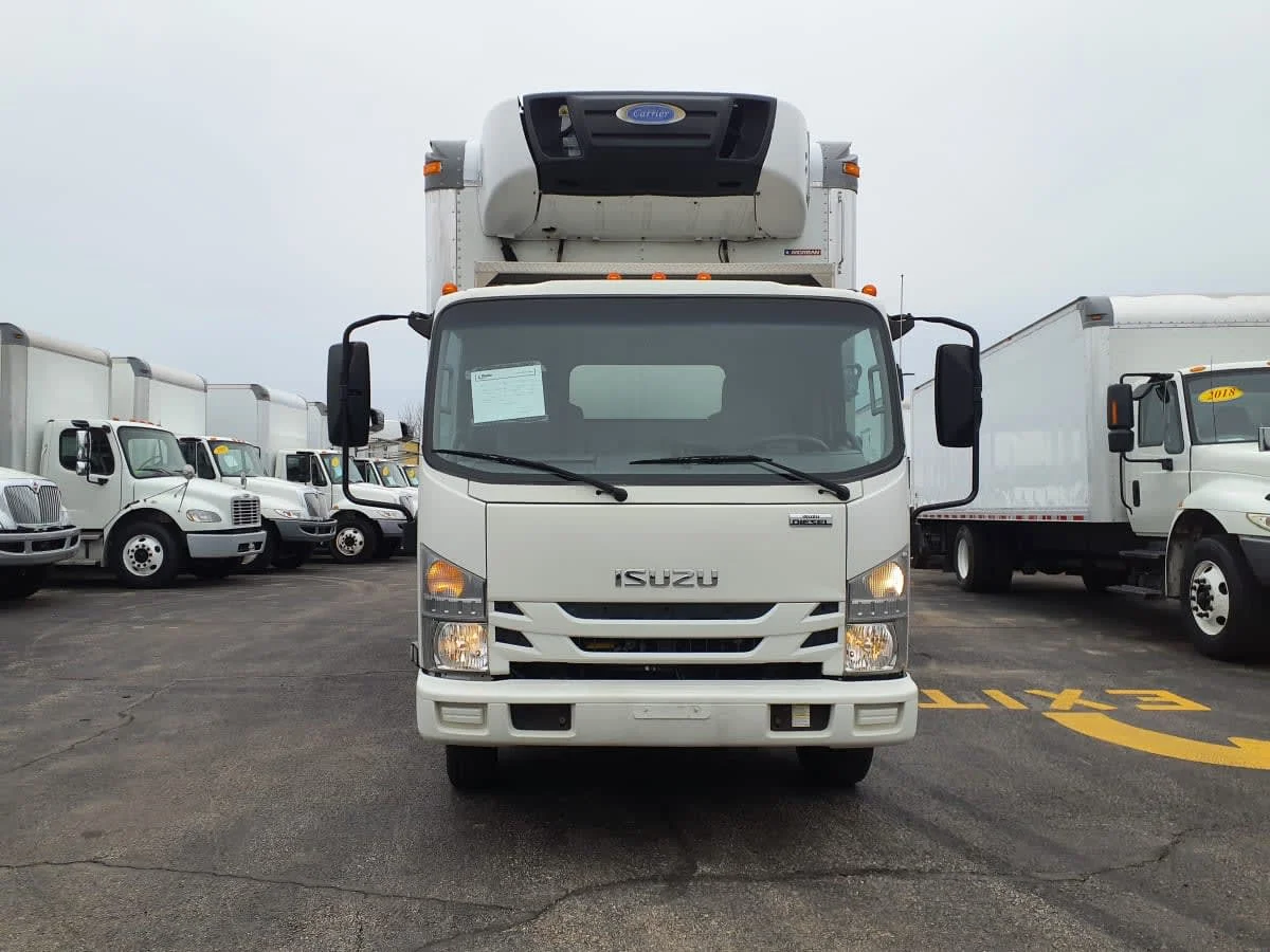 2019 Isuzu NPR - image 2