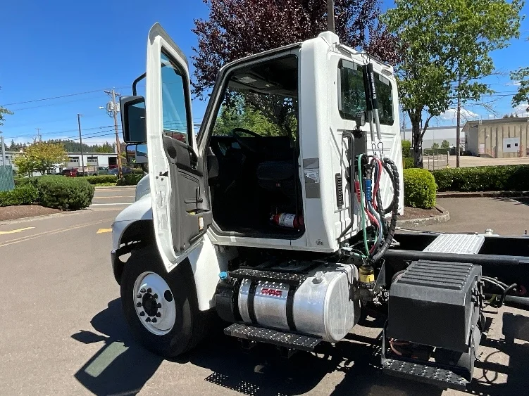 2020 International MV in Portland, OR — photo 9