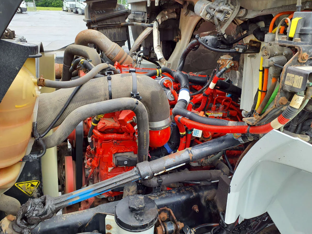 2018 International 4300 in Oak Creek, WI — photo 8