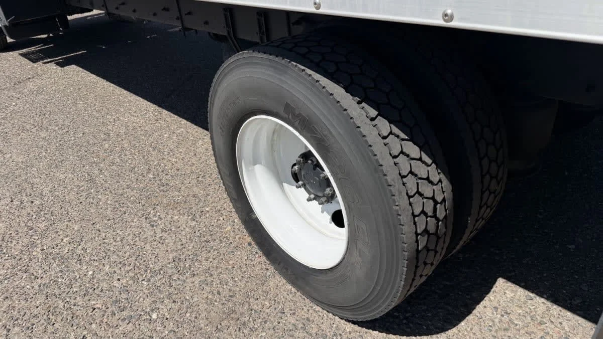 2020 Freightliner M2 106 in Phoenix, AZ — photo 10