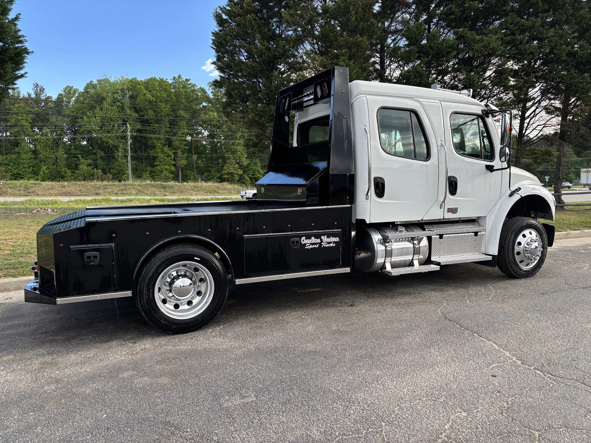 2026 Freightliner M2 106 in Roanoke, VA — photo 2
