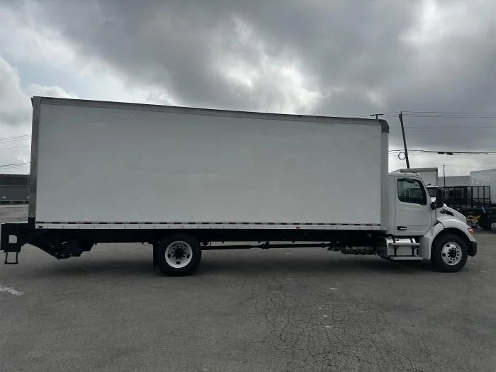 2025 Peterbilt 536 in Austin, TX — photo 8
