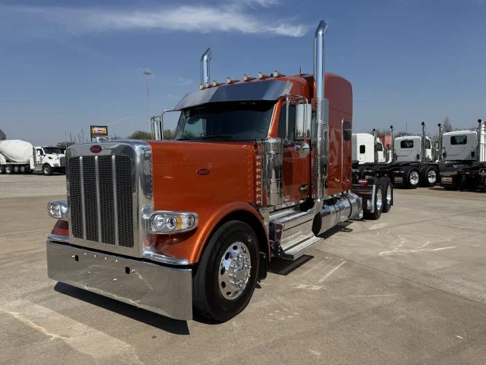 2026 Peterbilt 589 in Houston, TX — photo 2