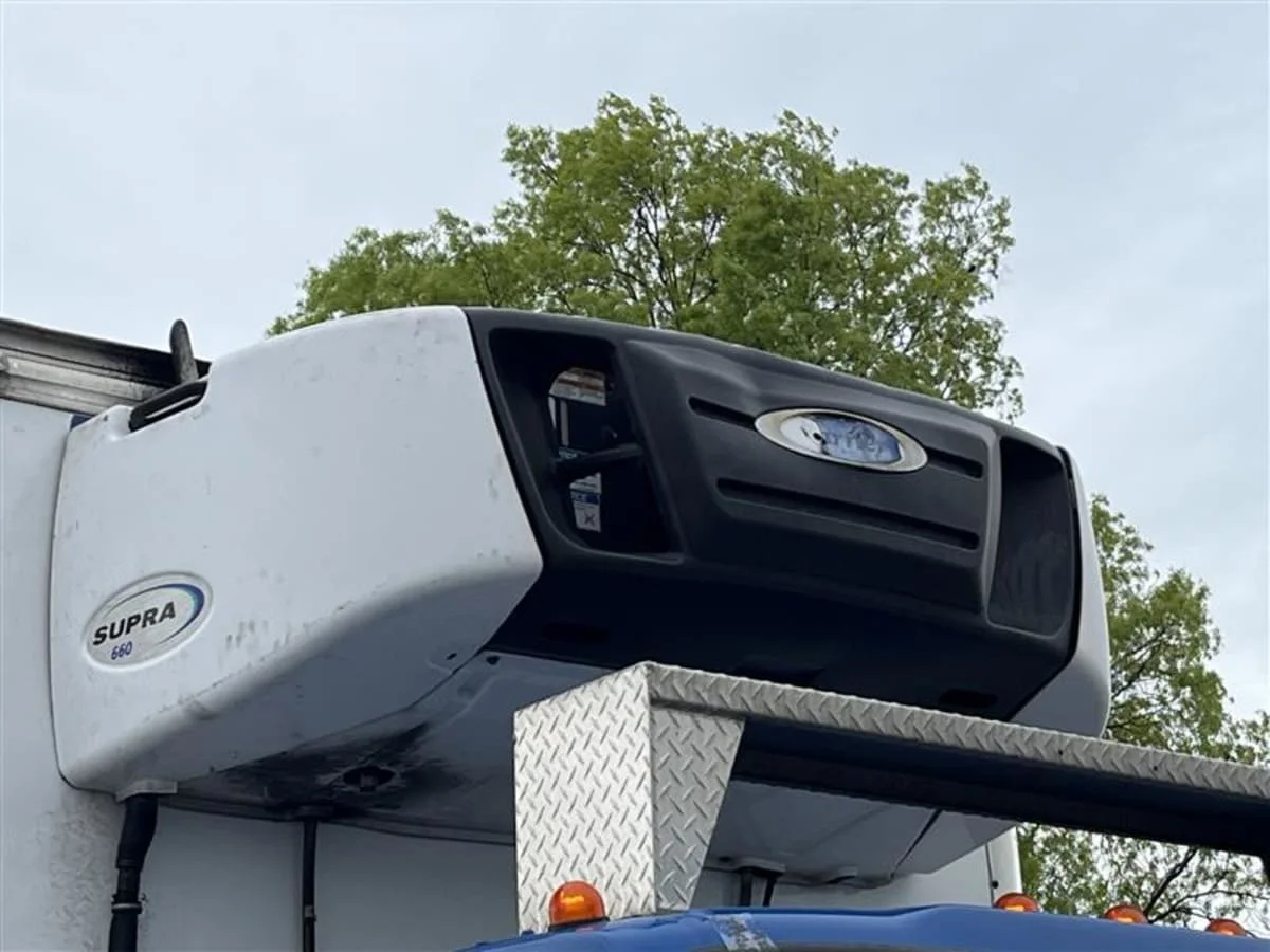 2019 Isuzu NRR in Beltsville, MD — photo 7