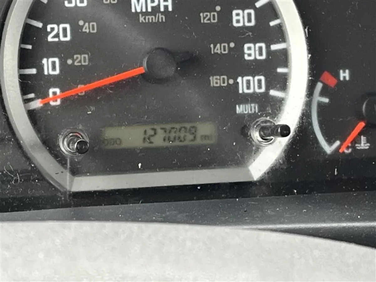2019 Isuzu NRR in Beltsville, MD — photo 11