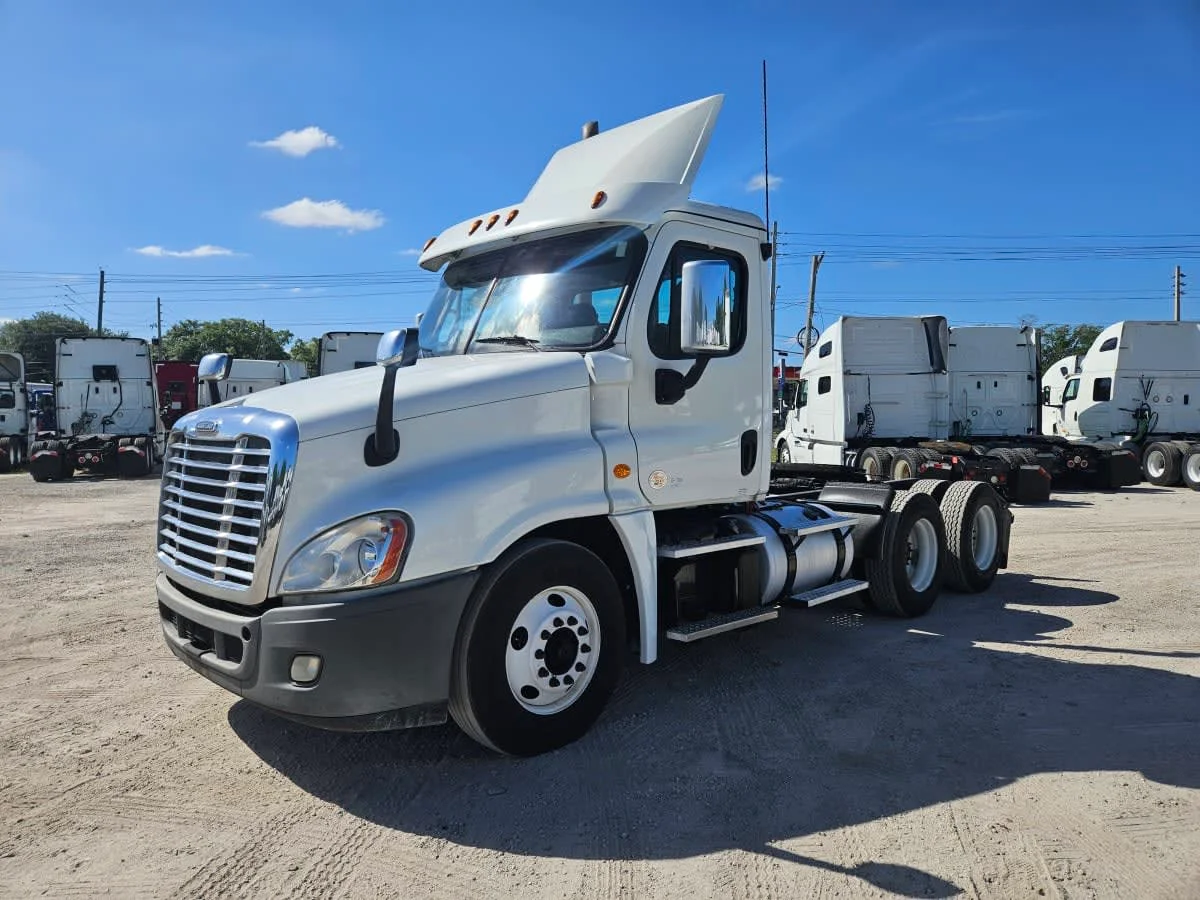2019 Freightliner Cascadia in Orlando, FL