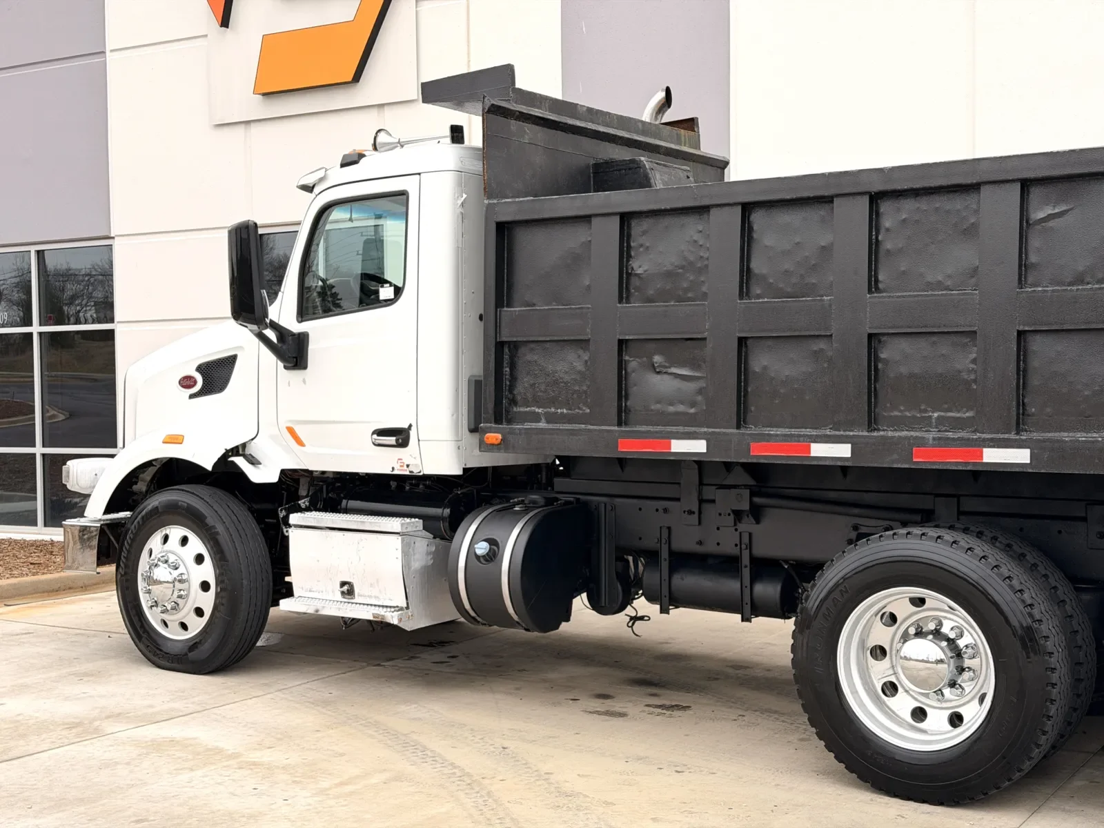 2016 Peterbilt 567 in Greer, SC — photo 9
