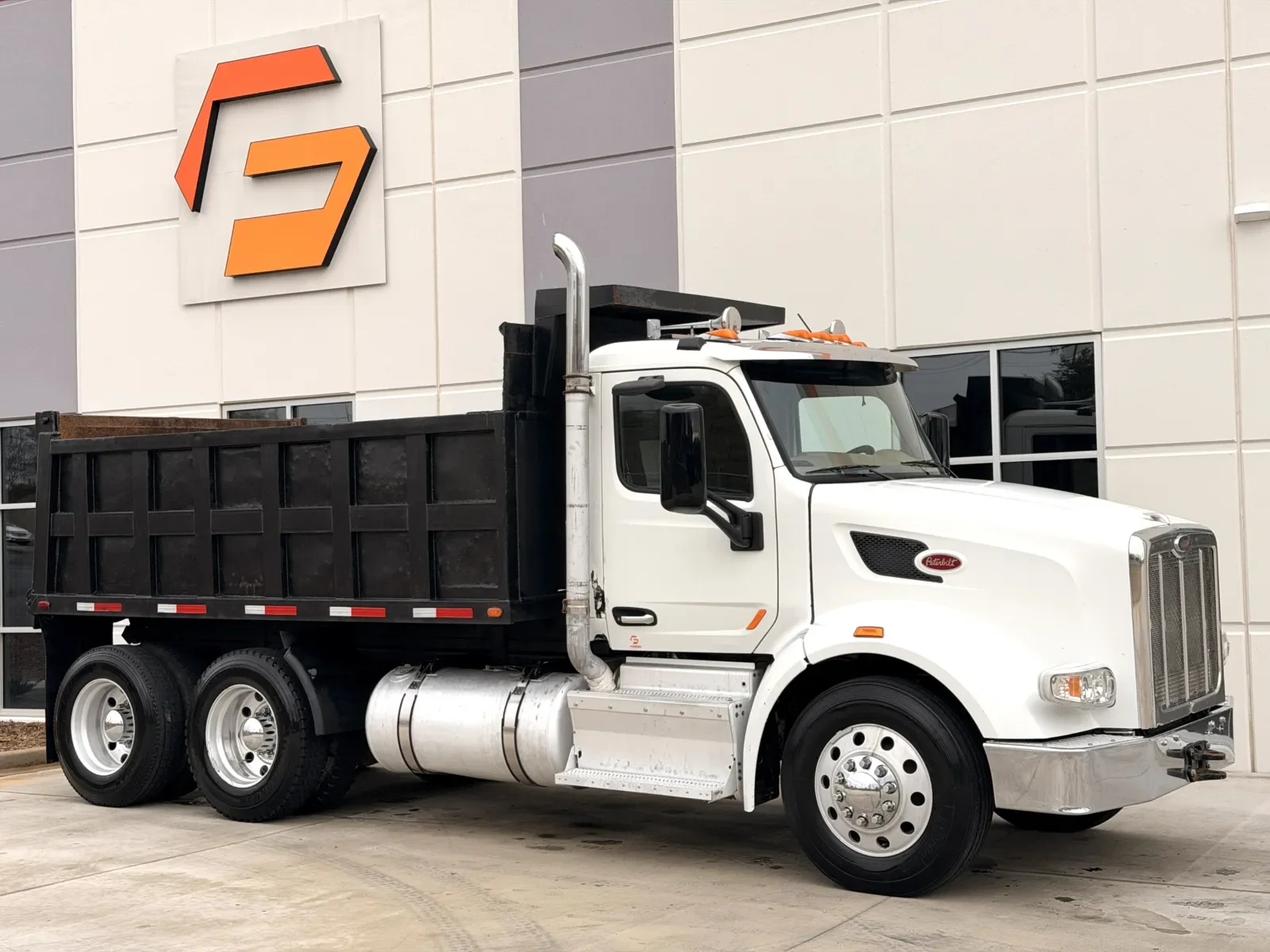 2016 Peterbilt 567 in Greer, SC — photo 2