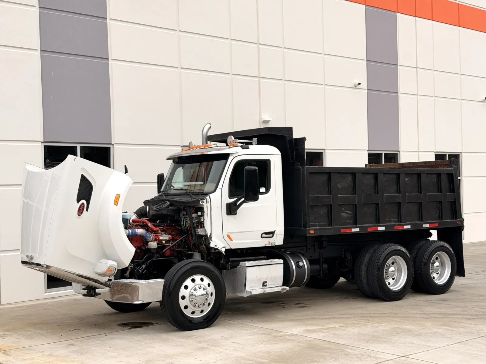 2016 Peterbilt 567 in Greer, SC — photo 11