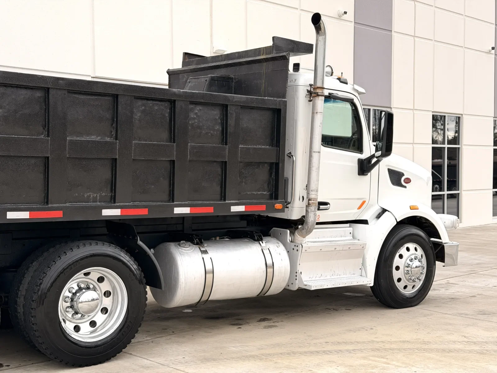 2016 Peterbilt 567 in Greer, SC — photo 8