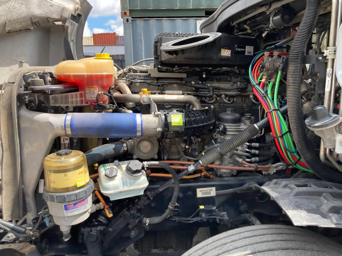 2021 Freightliner Cascadia in Springfield, MA — photo 9