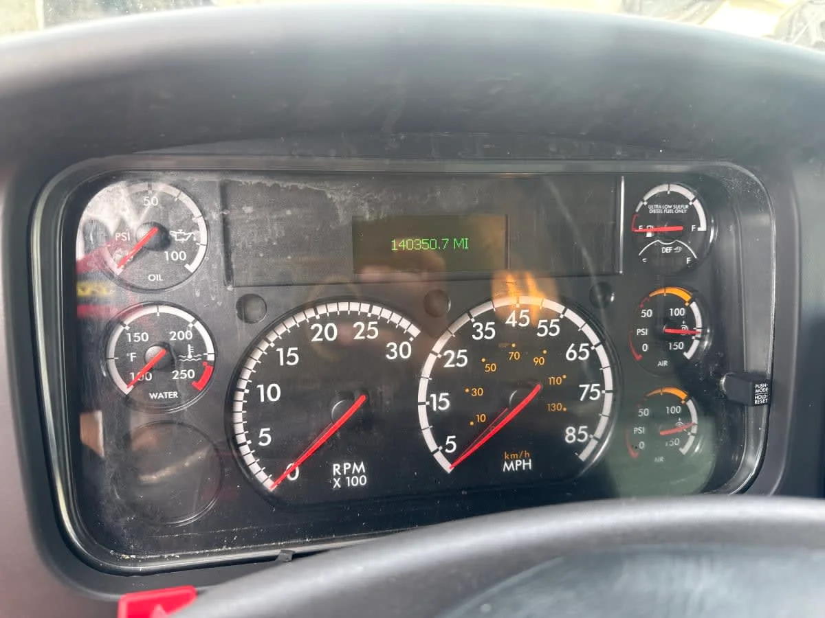 2019 Freightliner M2 106 in Bolingbrook, IL — photo 10