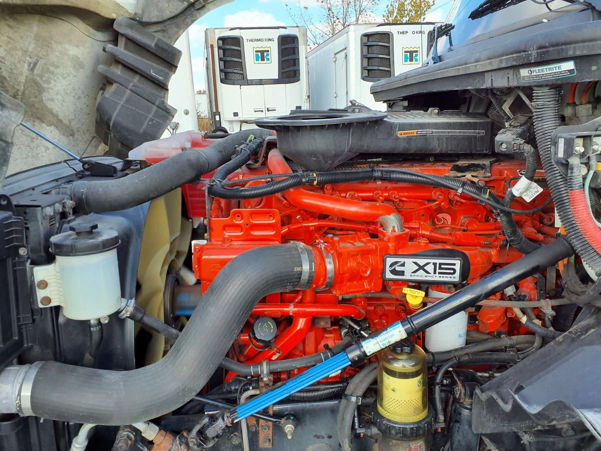 2019 International LT in Indianapolis, IN — photo 7
