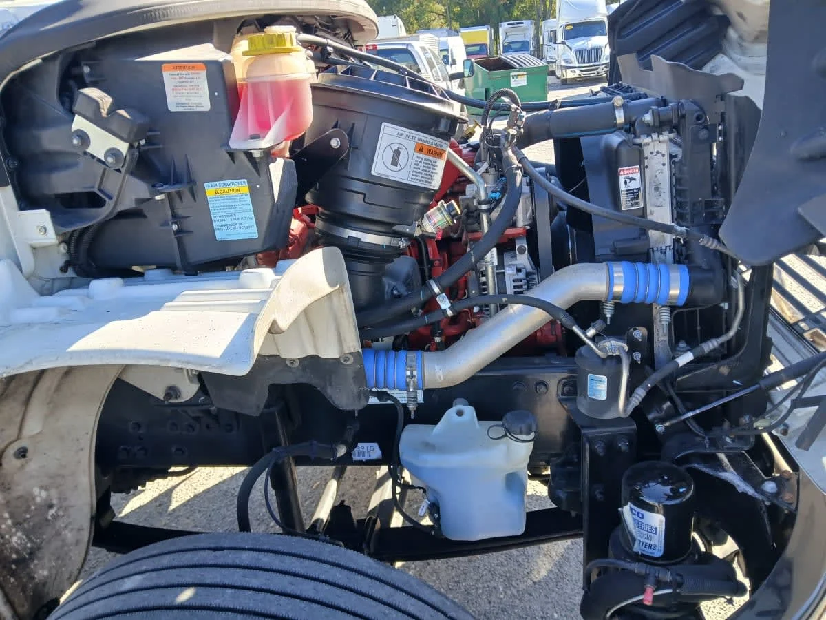 2022 Freightliner M2 106 in Jacksonville, FL — photo 14
