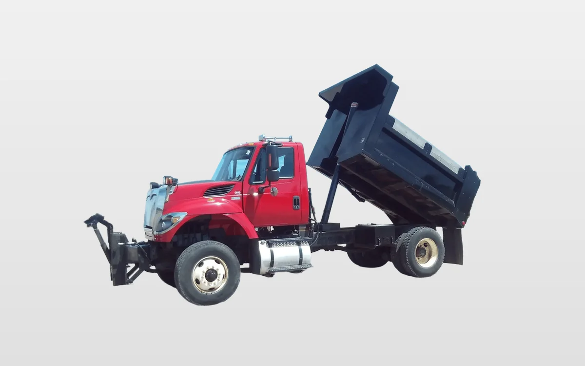 2012 International - image 1