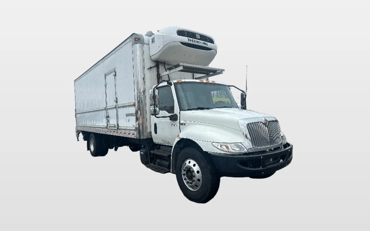 2020 International MV - image 1