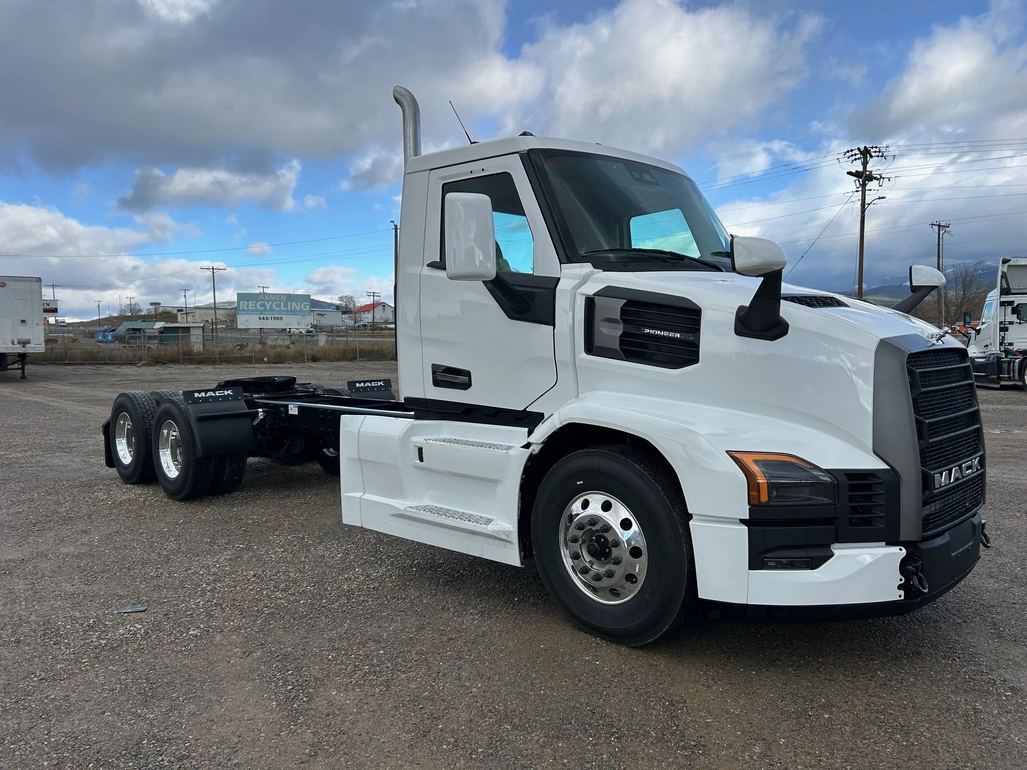 2026 Mack Pinnacle in Missoula, MT — photo 3