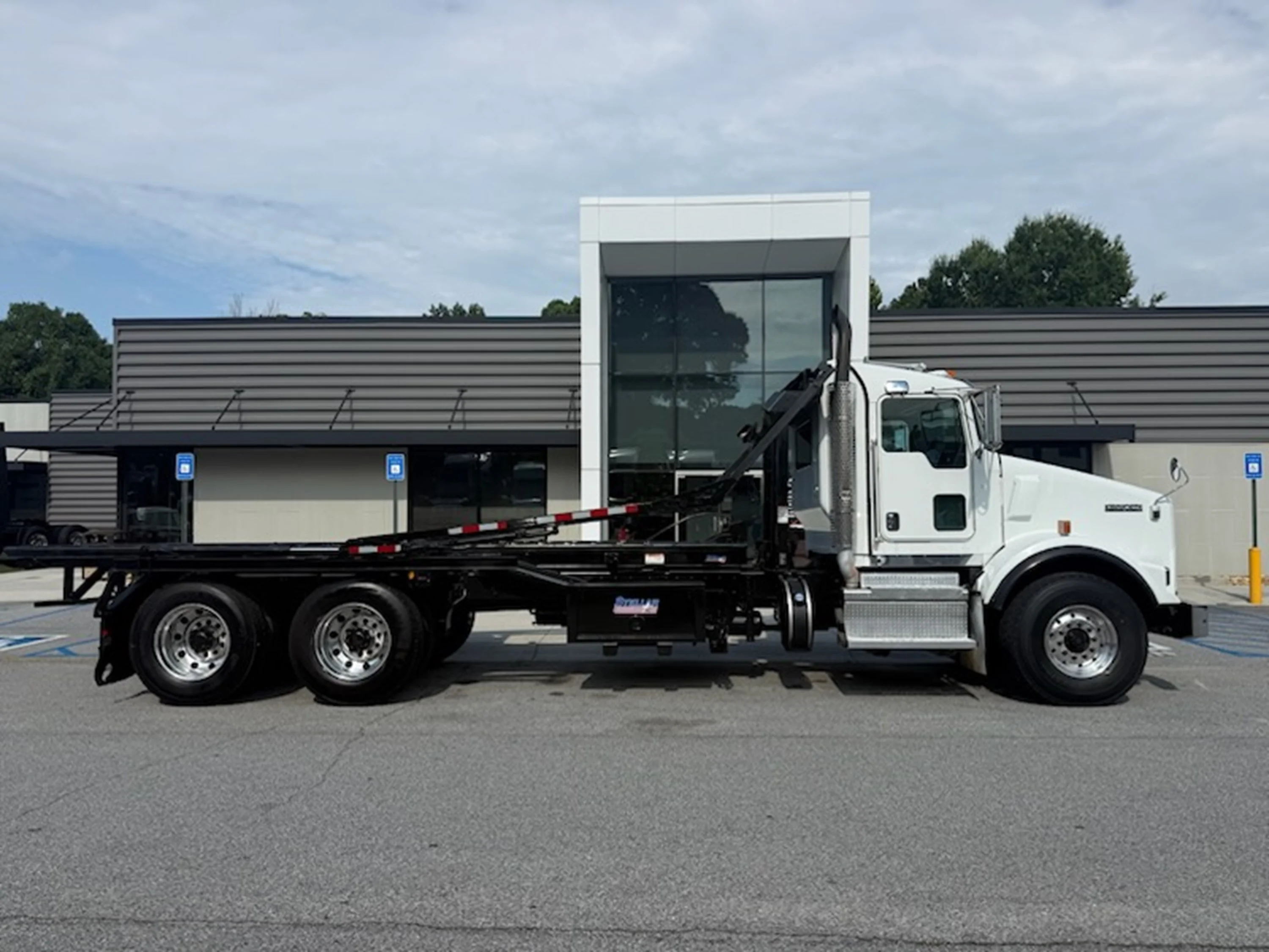 2018 Kenworth T800 in Savannah, GA — photo 2