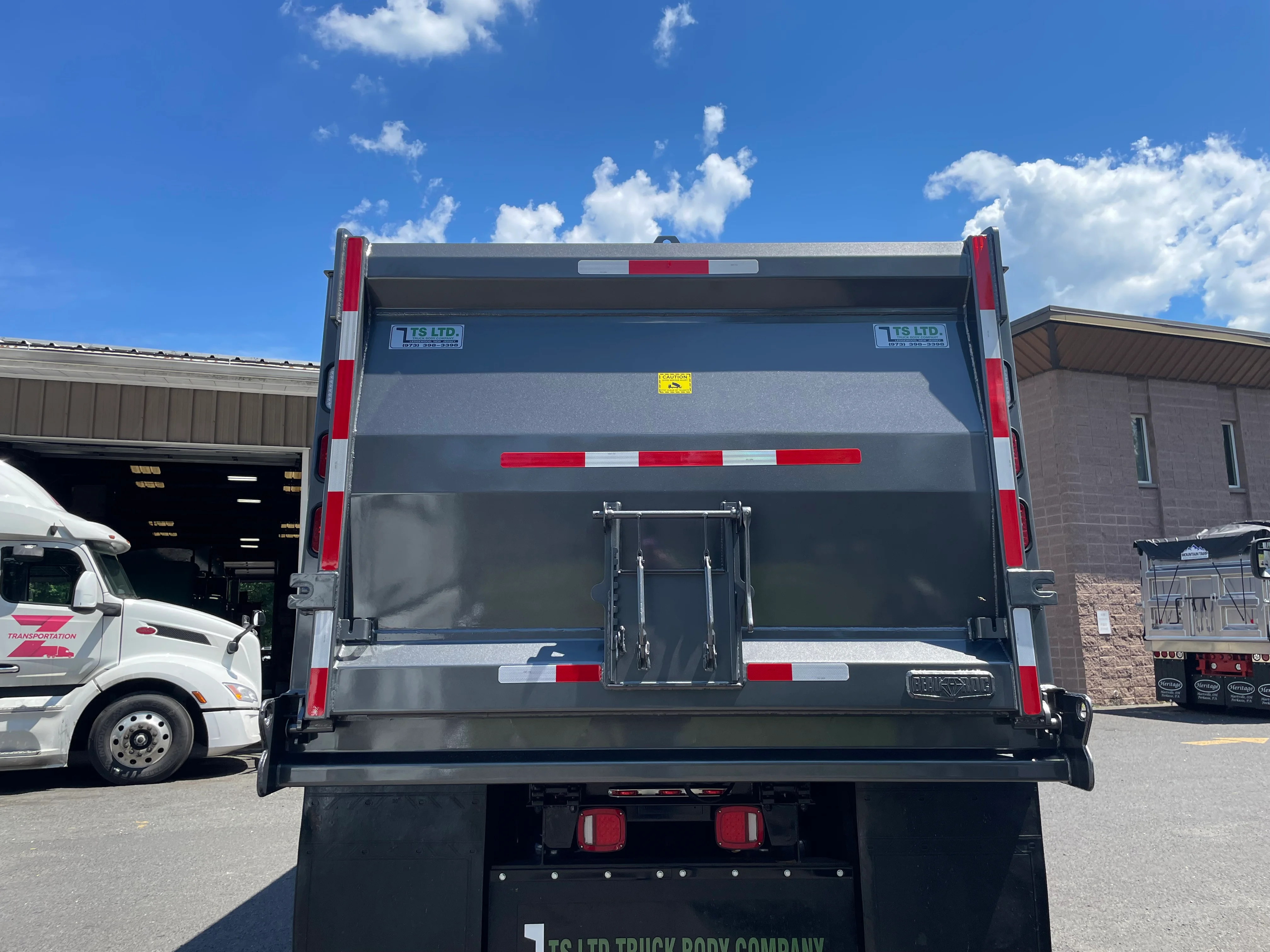 2027 Peterbilt 567 in Clarksburg, WV — photo 4