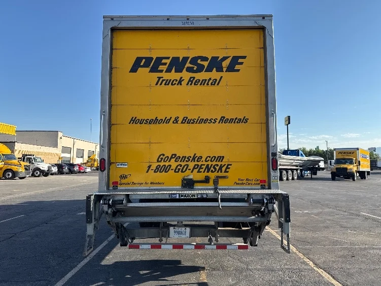 2022 Freightliner eM2 in West Valley City, UT — photo 7