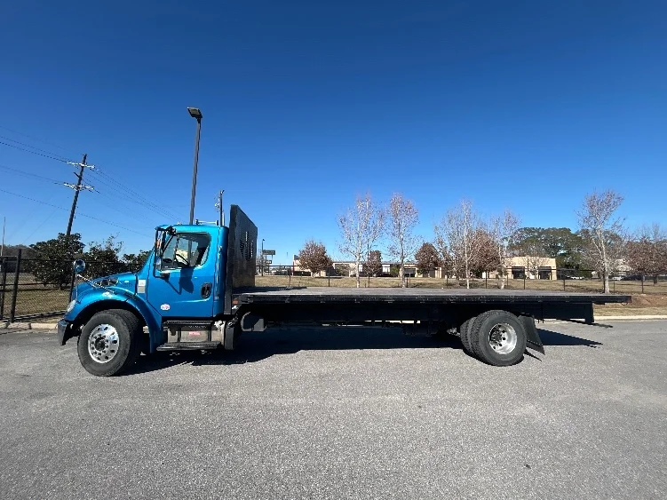 2020 Freightliner M2 106 in Hammond, LA — photo 4