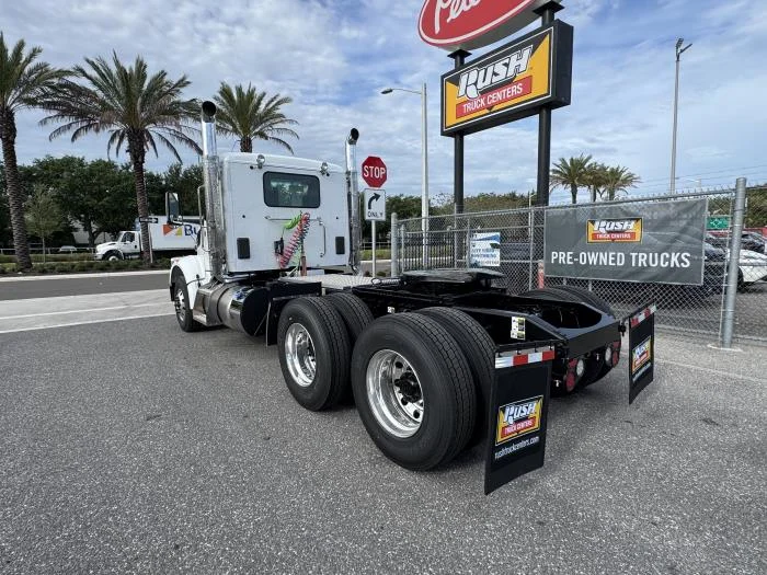 2026 Peterbilt 567 in Orlando, FL — photo 4